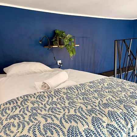 Hala Apartment