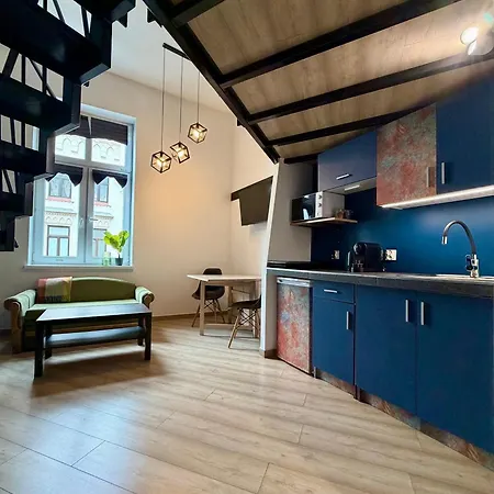 Apartment Hala *