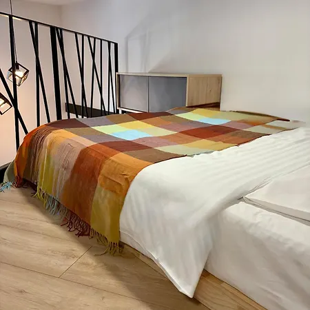 Hala Apartment *